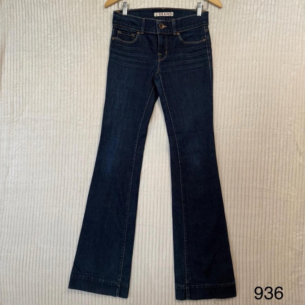 J brand Women's Dark Blue Jeans